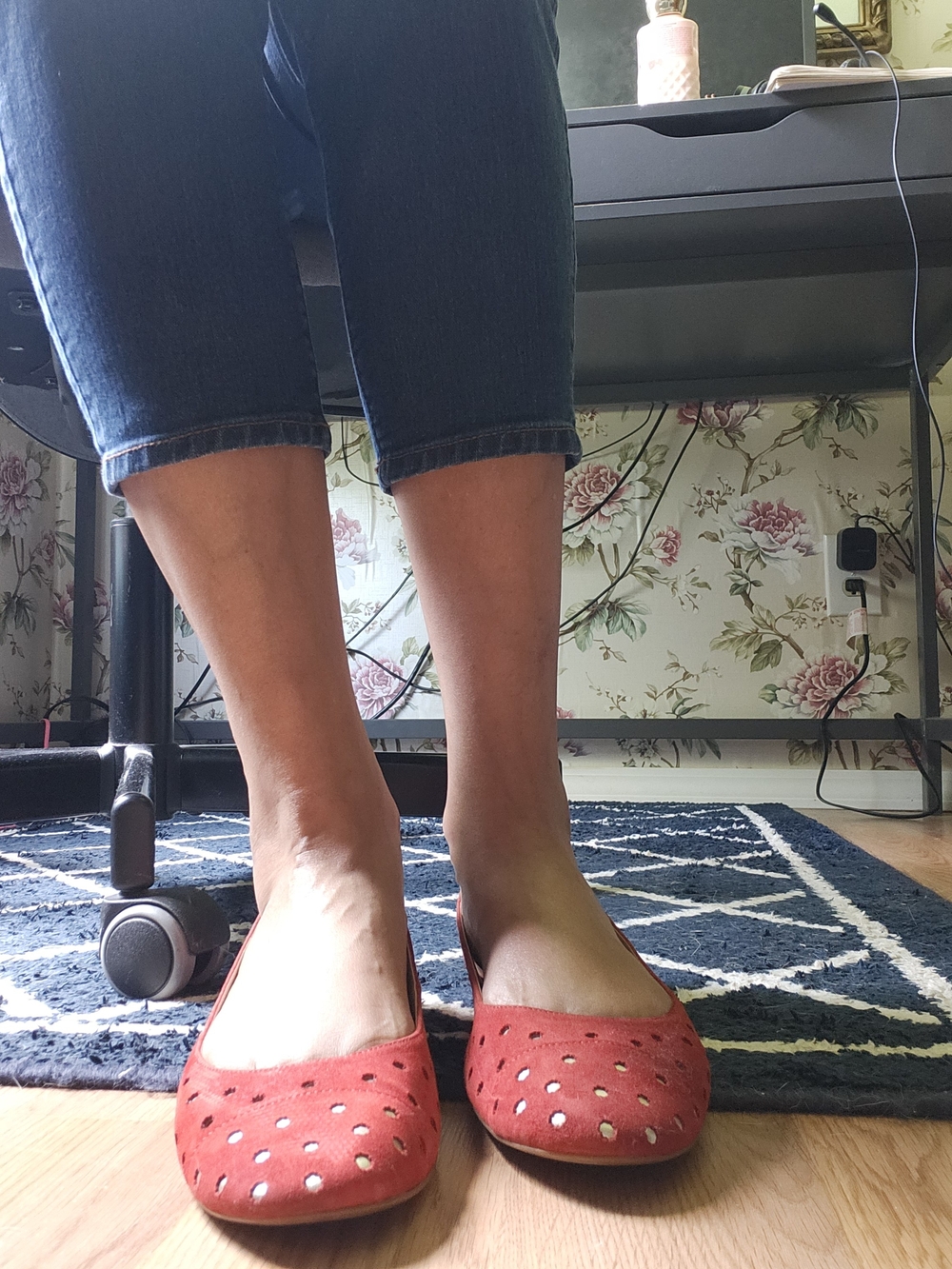 Nine West Red Suede Polka Dot Ballet Flats - Picture 10 of 11